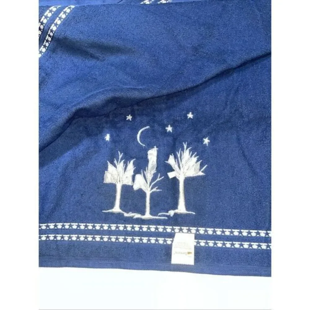 Vtg. Santens Christmas Embroidered Silver Tree‎ Blue Towel NWOT 45